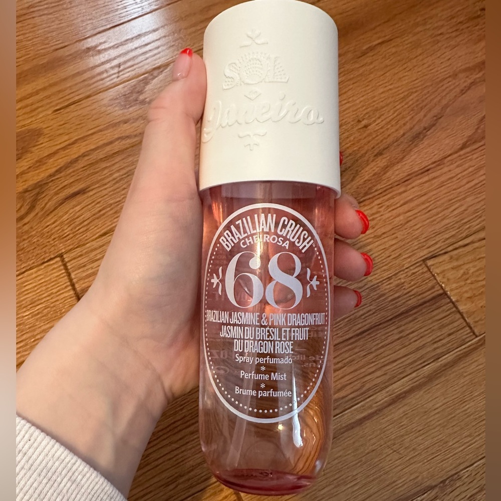 Sol de Janeiro Brazilian Jasmine & Pink Dragonfruit Perfume